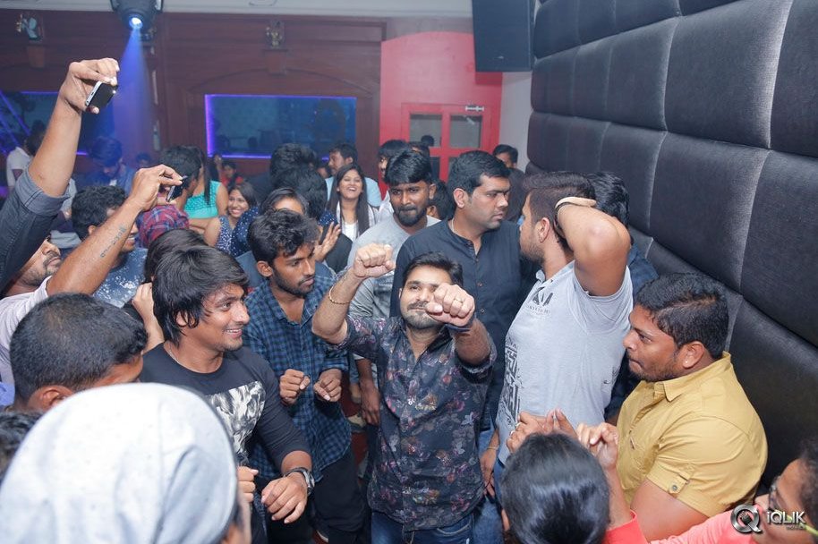 Tanu-Vachenanta-Movie-Promotions-At-Club-Cuba-Libre